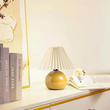 GloboStar® LISBON 204-0155 Μοντέρνο Eπιτραπέζιο Φωτιστικό Μονόφωτο 1 x E27 IP20 Κίτρινο Μέταλλο με Μπεζ Ύφασμα - Μ22 x Π22 x Υ38cm