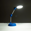 GloboStar® MICHEL 202-0063 Επιτραπέζιο Φωτιστικό Πορτατίφ LED 6W 540lm 120° AC220-240V IP20 Ψυχρό Λευκό 6000K Μπλε Πλαστικό - Μ20 x Π14.5 xΥ33cm - 2 Χρόνια Εγγύηση