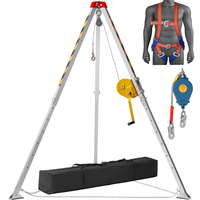 Κιτ τριπόδου VEVOR Confined Space, Βαρούλκο 1800 lbs, Πόδια περιορισμένου χώρου 7&#039; και καλώδιο 98&#039;, Τρίποδα περιορισμένου χώρου διάσωσης 32,8&#039; προστασίας από πτώση, λουρί, τσάντα αποθήκευσης για παραδοσιακούς περιορισμένους χώρους