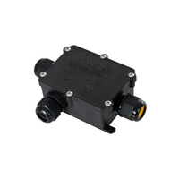 GloboStar® FAST-CONNECT 69922 Τριπλό Υ Αδιάβροχο IP68 Κυτίο Ταχείας Σύνδεσης & Διακλάδωσης Καλωδίων - 3 x Είσοδοι - Εσωτερική Τριπλή Κλέμα με Συμβατή Διατομή Καλωδίων 3 x 0.5mm² έως 3 x 2.5mm² - 450V 41A Max - Μ14 x Π9.5 x Υ4cm - Μαύρο - 5 Years Warranty GloboStar® FAST-CONNECT 69922 Τριπλό Υ Αδιάβροχο IP68 Κυτίο Ταχείας Σύνδεσης & Διακλάδωσης Καλωδίων - 3 x Είσοδοι - Εσωτερική Τριπλή Κλέμα με Συμβατή Διατομή Καλωδίων 3 x 0.5mm² έως 3 x 2.5mm² - 450V 41A Max - Μ14 x Π9.5 x Υ4cm - Μαύρο - 5 Years Warranty