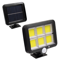 GLOBOSTAR® ZETA 71463 Προβολέας με Ανιχνευτή PIR / Αισθητήρα Κίνησης LED 20W 1000lm 120° DC 5V με Φωτοβολταϊκό Panel 5V 1W & Επαναφορτιζόμενη Μπαταρία Li-ion 3.2V 2400mAh Αδιάβροχο IP65 Ψυχρό Λευκό 6000K - Sanan COB Chip - Μαύρο - Μ15 x Π3.5 x Υ13cm - 2 Χρόνια Εγγύηση