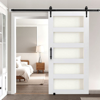 Συρόμενη Πόρτα Αχυρώνα VEVOR, 1067 x 2134mm, Πάνελ και Γυαλί Υψηλής Αντοχής από MDF, Πόρτα Αχυρώνα με Κιτ Μηχανισμών, Αδιάβροχη Επιφάνεια PVC, Εύκολη Εγκατάσταση, Πλαίσιο H, Ομαλά και Αθόρυβα Συρόμενη για Σαλόνι