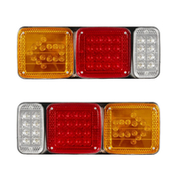 GLOBOSTAR® ARROWLIGHT 999-0262 Πίσω Φανάρι Οχημάτων Βέλος LED 9W 360lm 180° DC 24V Αδιάβροχο IP66 Πορτοκαλί & Κόκκινο & Ψυχρό Λευκό 6000K - Μ40 x Π3.5 x Υ15cm - Πακέτο 2 Τεμαχίων - 1 Χρόνο Εγγύηση