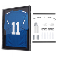 Βιτρίνα βιτρίνας VEVOR Jersey Frame, 90 x 70 x 4 cm, Ξύλινο κουτί σκιών για αθλητική φανέλα με κλειδαριά και προστασία UV 98%, για μπλούζα μπέιζμπολ, μπάσκετ, ποδοσφαίρου, χόκεϊ, αθλητική και στολή