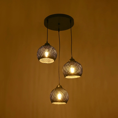 GloboStar® YASAM 203-0022 Vintage Κρεμαστό Φωτιστικό Πλέγμα Τρίφωτο 3 x E27 IP20 Μαύρο Ρατάν - Μ42 x Π42 x Υ54cm