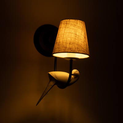 GloboStar® DOVE 01084 Vintage Επιτοίχιο Φωτιστικό Απλίκα Μονόφωτο 1 x E14 IP20 Μαύρο & Λευκό Μέταλλο με Μπεζ Ύφασμα - Μ30 x Π15 x Υ36cm