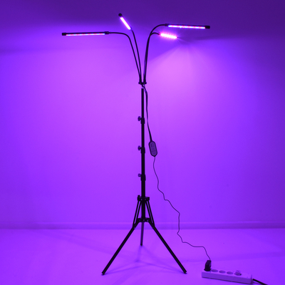 GloboStar® 85956 Grow Light Full Spectrum LED Φωτιστικό Ανάπτυξης Φυτών Γλάστρας με 4 Κινούμενες Κεφαλές & Τρίποδο 150cm SMD 2835 20W 180° AC230V IP20 με Dimmer & Timer Εσωτερικού Χώρου για Κάλυψη Επιφάνειας 1m x 1m Πλήρους Φάσματος Φωτισμού