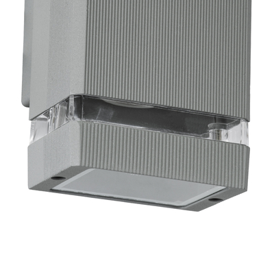 GloboStar® QUATRO 77895 Φωτιστικό Τοίχου - Απλίκα Αρχιτεκτονικού Φωτισμού Εσωτερικού/Εξωτερικού Χώρου Up & Down Δίφωτο 2 x GU10 AC220-240V Αδιάβροχο IP65 - Σώμα Αλουμινίου & Tempered Glass - Μ10.8 x Π10.5 x Υ25.5cm - Ασημί - 5 Years Warranty