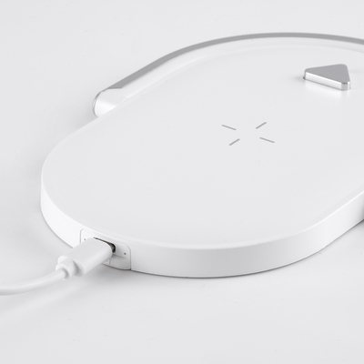 GloboStar® ECLIPSE 76559 Μοντέρνο Επιτραπέζιο Φωτιστικό Πορτατίφ LED 15W 1200lm 180° AC 230V - με Ασύρματη Φόρτιση - Wireless Charger - Διακόπτη Αφής με 3 Εντάσεις Φωτισμού Φυσικό Λευκό 4500K Dimmable - Μ17 x Π13 x Υ10 - Λευκό