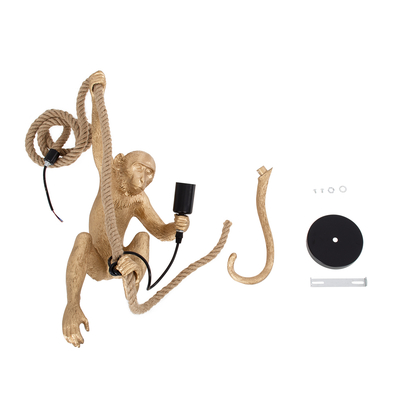 GloboStar® APES 01803 Μοντέρνο Κρεμαστό Φωτιστικό Φιγούρα Μονόφωτο 1 x E27 IP20 Χρυσό Πλαστικό με Μπεζ Σχοινί - Μ26 x Π28 x Υ69cm