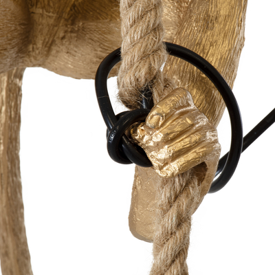 GloboStar® APES 01803 Μοντέρνο Κρεμαστό Φωτιστικό Φιγούρα Μονόφωτο 1 x E27 IP20 Χρυσό Πλαστικό με Μπεζ Σχοινί - Μ26 x Π28 x Υ69cm