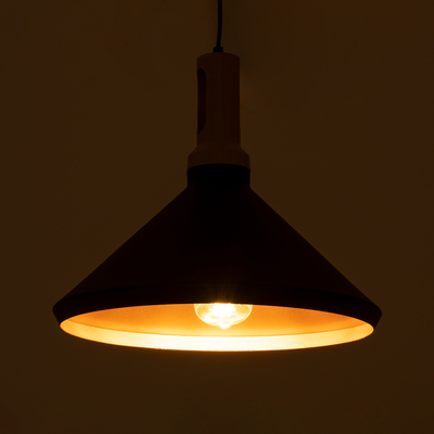 GloboStar® CALYPSO 01334-A Μοντέρνο Κρεμαστό Φωτιστικό Καμπάνα Μονόφωτο 1 x E27 IP20 Μαύρο & Χρυσό Μέταλλο με Μπεζ Ξύλο - Μ36 x Π36 x Υ30cm