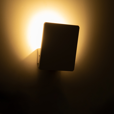 GloboStar® CUADRADO 60569 Φωτιστικό Τοίχου - Απλίκα Αρχιτεκτονικού Φωτισμού Εσωτερικού/Εξωτερικού Χώρου Up or Down LED 10W 1000lm 60° AC220-240V Αδιάβροχο IP65 - Σώμα Αλουμινίου & Tempered Glass - Μ14 x Π14 x Υ4.5cm - Θερμό Λευκό 2700K - Λευκό - Bridgelux Chip - 5 Years Warranty