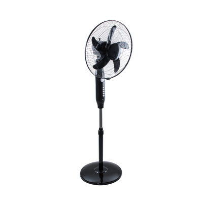 GloboStar® SOLARA-FAN 85356 Solar Fan Αυτόνομος Ηλιακός Επιδαπέδιος Ανεμιστήρας 25W 2 Λειτουργιών Ρεύματος με AC 220-240V ή με Φωτοβολταϊκό Panel 9V 12W & Επαναφορτιζόμενη Μπαταρία Li-ion 7.4V 4400mAh - 3 Ταχύτητες - Ενσωματωμένο USB 2.0 Charger Συσκευών - IP20 - Μ44 x Π37.5 x Υ132cm - Μαύρο - 2 Years Warranty