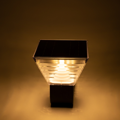 GloboStar® GRACIOUS 90529 Αυτόνομο Ηλιακό Φωτιστικό Κήπου - Απλίκα Αρχιτεκτονικού Φωτισμού Εξωτερικού Χώρου LED 10W 330lm 120° με Ενσωματωμένο Φωτοβολταϊκό Panel 6V 2W & Επαναφορτιζόμενη Μπαταρία Li-ion 3.2V 1800mAh με Αισθητήρα Ημέρας-Νύχτας - Αδιάβροχο IP65 - Σώμα Αλουμινίου & ABS - Μ29 x Π24 x Υ24cm - Θερμό Λευκό 2700K - Ψυχρό Λευκό 6000K - Μαύρο - 2 Χρόνια Εγγύηση