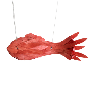 GloboStar® GOURAMI 02360 Μοντέρνο Κρεμαστό Φωτιστικό Φιγούρα Μονόφωτο 1 x E27 IP20 Κόκκινο Ξύλο - Μ70 x Π40 x Υ27cm