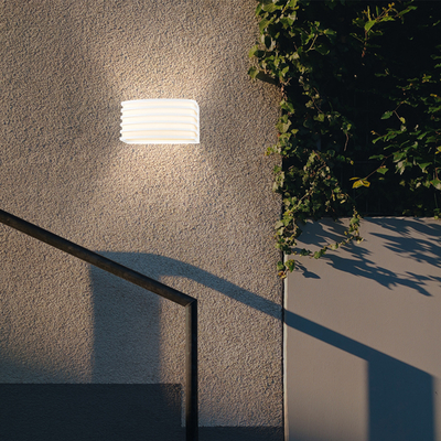 ΑΠΛΙΚΑ ΤΟΙΧΟΥ ΟΒΑΛ Ε27 MAX 20W 200X100X90mm ΛΕΥΚΗ ARTE ILLUMINA