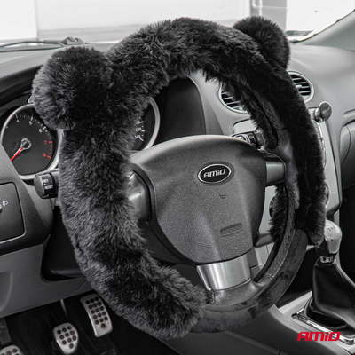 ΚΑΛΥΜΜΑ ΤΙΜΟΝΙΟΥ SWC-57 (M) 37>39cm ΜΑΥΡΟ ΜΕ ΧΝΟΥΔΩΤΗ ΕΠΕΝΔΥΣΗ ΚΑΙ ΑΥΤΙΑ ΑΡΚΟΥΔΑΣ AMIO - 1 ΤΕΜ.