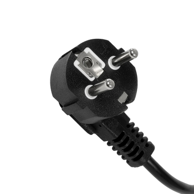 GLOBOSTAR® PLUGA 61498 Καλώδιο Τροφοδοσίας C13 με Πλάγια Πρίζα Schuko 250V 10A max 1.5m - 3*0.75mm2 - Μαύρο - Μ150 x Π3.6 x Υ3.6cm