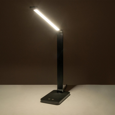 GLOBOSTAR® TEBLA 60481 Μοντέρνο Επιτραπέζιο Φωτιστικό Γραφείου LED 5W 500lm 120° AC 220-240V IP20 Ρυθμιζόμενο Λευκό CCT με Αφή 2700K/4500K/6000K Dimmable - Bridgelux SMD Chip - Μαύρο - Μ11 x Π31 x Υ52cm - 2 Χρόνια Εγγύηση