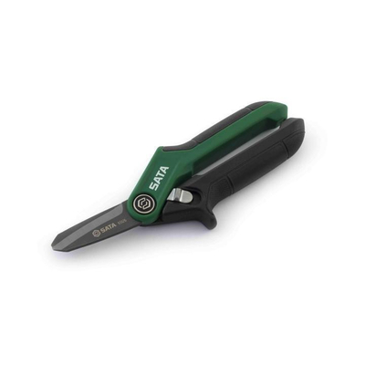 Λεπίδες ακριβείας με ακονισμένες άκρες για πιο κοφτερές κοπές και μεγαλύτερη διάρκεια ζωής της λεπίδας. Συμπαγής σχεδιασμός που επιτρέπει εύκολη αποθήκευση και προσφέρει εξαιρετική φορητότητα. Εσωτερική ελατηριώδης δράση για πιο ομαλή λειτουργία, αποφεύγοντας μπλοκαρίσματα. Ο εργονομικός μοχλός γρήγορης απελευθέρωσης εξασφαλίζει συνεπή και εύκολη λειτουργία και κρατά το εργαλείο κλειστό και κλειδωμένο για ασφαλή αποθήκευση. Λεπίδες επικαλυμμένες με τιτάνιο για αντίσταση στη διάβρωση, ανθεκτικότητα και μεγαλύτερη διάρκεια ζωής του εργαλείου. Λαβές με άνετη επένδυση και υφή μαλακής λαβής που προσφέρουν κορυφαία άνεση και έλεγχο. Χρησιμοποιούνται για το κόψιμο χαρτιού, χαρτονιού, βαρέων υφασμάτων, σχοινιού, δέρματος, πλαστικών και άλλων υλικών. / ST93126