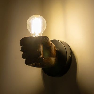 GLOBOSTAR® FIST 01138 Μοντέρνο Φωτιστικό Τοίχου - Απλίκα με Ντουί 1 x E27 AC 220-240V IP20 - Καφέ - Μ15 x Π12 x Υ12cm