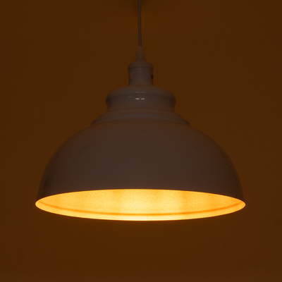 GLOBOSTAR® ANDY 00999 Μοντέρνο Κρεμαστό Φωτιστικό Οροφής με Ντουί 1 x E27 AC 220-240V IP20 - Λευκό & Χρυσό - Μ35 x Π35 x Υ28cm