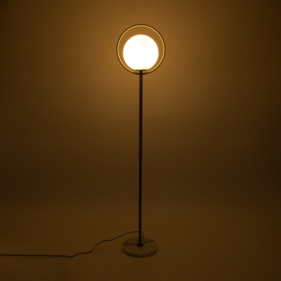 GloboStar® VERSAILLES 01543 Μοντέρνο Επιδαπέδιο Φωτιστικό Μονόφωτο 1 x E27 IP20 Χρυσό Μέταλλο, Λευκό Γυαλί με Γκρι Μάρμαρο - Μ35 x Π35 x Υ170cm