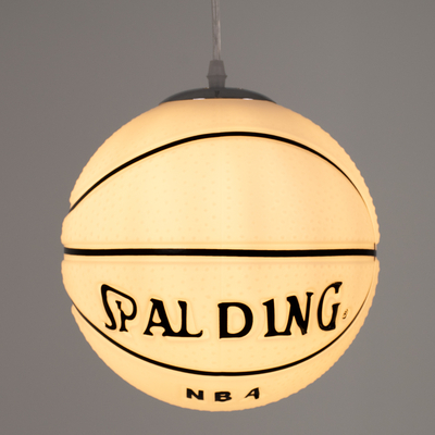 GLOBOSTAR® SPALDING NBA 01031 Παιδικό Κρεμαστό Φωτιστικό Οροφής με Ντουί 1 x E27 AC 220-240V IP20 - Λευκό & Μαύρο - Μ25 x Π25 x Υ25cm