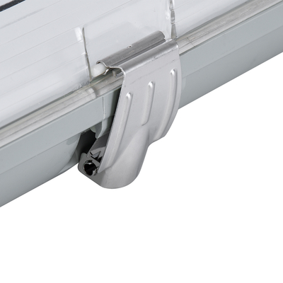GLOBOSTAR® VIGAS 90610 Γραμμικό Βιομηχανικό Φωτιστικό Σκαφάκι Tri-Proof με Μεταλλικά Clips για 1 x Λάμπα T8 G13 60cm Τύπου Φθορίου LED Τροφοδοσίας Ενός Άκρου 120° AC 220-240V Αδιάβροχο IP65 - Γκρι με Διάφανο Κάλυμμα Πλαστικό PC - Μ66 x Π8 x Υ8cm