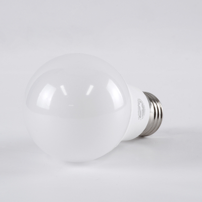 GLOBOSTAR® GLOBE 60026 Λάμπα E27 A60 LED 8W 752lm 260° AC 220-240V IP20 Θερμό Λευκό 2700K - Lumileds SMD Chip - Λευκό Γαλακτερό - Μ6 x Π6 x Υ11cm - 3 Χρόνια Εγγύηση