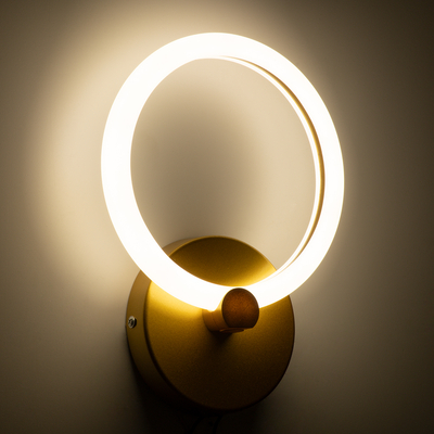 GLOBOSTAR® MATILDA 61340 Μοντέρνο Φωτιστικό Τοίχου - Απλίκα LED 8W 960lm 360° AC 220-240V IP20 Ρυθμιζόμενο Λευκό CCT με On/Off 2700K/4500K/6000K - Lumileds SMD Chip - Χρυσό - Μ20 x Π5 x Υ25.5cm - 3 Χρόνια Εγγύηση