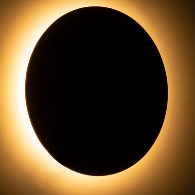 GLOBOSTAR® HELIO-R 60661 Μοντέρνο Φωτιστικό Τοίχου - Απλίκα LED 12W 1380lm 120° AC 220-240V Αδιάβροχο IP65 Θερμό Λευκό 2700K - Lumileds SMD Chip & TÜV SÜD Driver - Μαύρο Ματ - Μ26 x Π26 x Υ5cm - 5 Χρόνια Εγγύηση