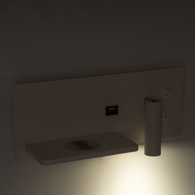 GLOBOSTAR® PALADIN 61353 Μοντέρνο Φωτιστικό Τοίχου - Απλίκα Ξενοδοχείου Reading Light με Φορτιστή USB 3A & Wireless 20W LED 6W 720lm 36° & 360° AC 220-240V IP20 Φυσικό Λευκό 4500K - Bridgelux COB Chip & TÜV SÜD Driver - Λευκό Ματ - Μ30 x Π11 x Υ12cm - 3 Χρόνια Εγγύηση