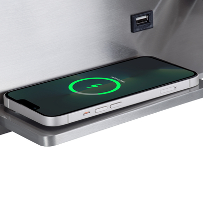 GLOBOSTAR® PALADIN 61355 Μοντέρνο Φωτιστικό Τοίχου - Απλίκα Ξενοδοχείου Reading Light με Φορτιστή USB 3A & Wireless 20W LED 6W 720lm 36° & 360° AC 220-240V IP20 Φυσικό Λευκό 4500K - Bridgelux COB Chip & TÜV SÜD Driver - Νίκελ Βούρτσας - Μ30 x Π11 x Υ12cm - 3 Χρόνια Εγγύηση