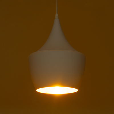 GLOBOSTAR® SHANGHAI 01026-A Μοντέρνο Κρεμαστό Φωτιστικό Οροφής με Ντουί 1 x E27 AC 220-240V IP20 - Λευκό & Χρυσό - Μ24 x Π24 x Υ30cm