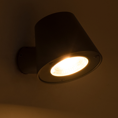 GLOBOSTAR® GARDENIA 60798 Μοντέρνο Φωτιστικό Τοίχου - Απλίκα LED 7W 700lm 60° AC 220-240V Αδιάβροχο IP65 Θερμό Λευκό 2700K - Bridgelux COB Chip & TÜV SÜD Driver - Γκρι Ανθρακί Ματ - Μ9.5 x Π13 x Υ7.7cm - 5 Χρόνια Εγγύηση