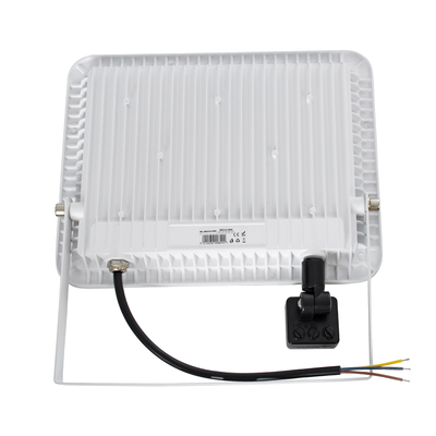GLOBOSTAR® AURORA 61444 Προβολέας με Ανιχνευτή PIR / Αισθητήρα Κίνησης LED 100W 12500lm 120° AC 220-240V Αδιάβροχο IP67 Ψυχρό Λευκό 6000K - Lumileds SMD Chip - TÜV Rheinland Certified - Λευκό Ματ - Μ25 x Π6.5 x Υ27.5cm - 3 Χρόνια Εγγύηση