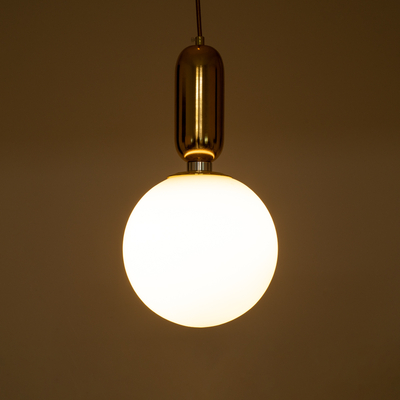 GLOBOSTAR® ESTETICO 61492 Μοντέρνο Κρεμαστό Φωτιστικό Οροφής με Ντουί 1 x E27 AC 220-240V IP20 - Λευκό & Χρυσό Πλατίνα - Μ20 x Π20 x Υ38cm