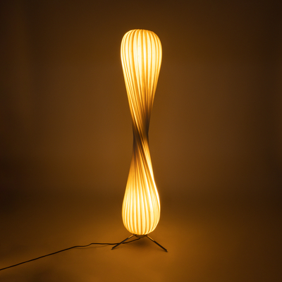 GloboStar® PRAIA 02225 Μοντέρνο Επιδαπέδιο Φωτιστικό Δίφωτο 2 x E27 IP20 Μπεζ Ξύλο - Μ25 x Π25 x Υ145cm