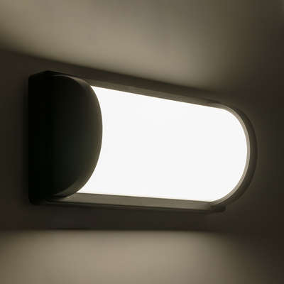 GLOBOSTAR® CELESTIAL 60696 Μοντέρνο Φωτιστικό Τοίχου - Απλίκα LED 15W 1575lm 120° AC 220-240V Αδιάβροχο IP65 Φυσικό Λευκό 4500K - Bridgelux SMD Chip - Μαύρο Ματ - Μ26 x Π9 x Υ13.5cm - 3 Χρόνια Εγγύηση