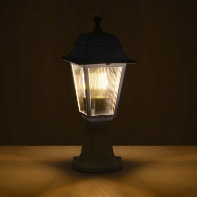 GloboStar® SOLME 203-0220 Vintage Επιδαπέδιο Φωτιστικό Φαναράκι Μονόφωτο 1 x E27 IP44 Λευκό & Διάφανο Πλαστικό - Μ22 x Π22 x Υ40cm