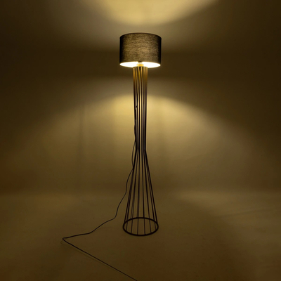 GloboStar® NOVA 201-0042 Μοντέρνο Επιδαπέδιο Φωτιστικό 1 x E27 IP20 Χρυσό Μεταλλό με Μαύρο Ύφασμα - Μ32 x Π32 x Υ152cm