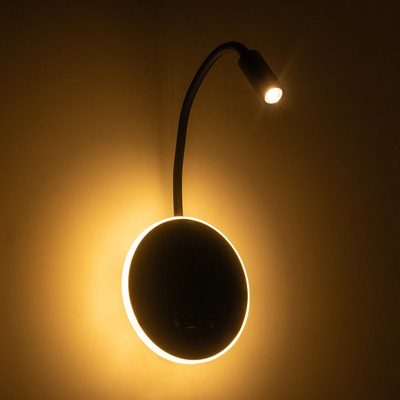 GLOBOSTAR® GOOSE 61695 Μοντέρνο Φωτιστικό Τοίχου - Απλίκα Ξενοδοχείου Reading Light με Φορτιστή USB 3A LED 6W 600lm 36° & 360° AC 220-240V IP20 Θερμό Λευκό 2700K - CREE XPE & Lumileds SMD Chip - Μαύρο Ματ - Μ15.5 x Π15 x Υ30.5cm - 3 Χρόνια Εγγύηση
