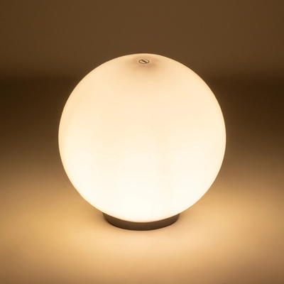 GLOBOSTAR® AGROS 61710 Φωτιστικό Κήπου με Ντουί 1 x E27 AC 220-240V Αδιάβροχο IP65 - Λευκό & Μάυρο - Μ30 x Π30 x Υ32cm