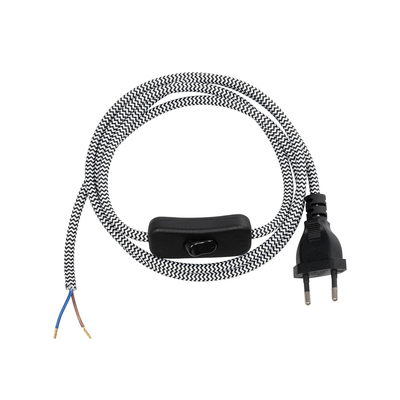GLOBOSTAR® WHIP 77670 Μοντέρνο DIY Υφασμάτινο Καλώδιο με Διακόπτη On/Off AC 220-240V IP20 - Λευκό & Μαύρο - Μ150 x Π2.7 x Υ1.9cm