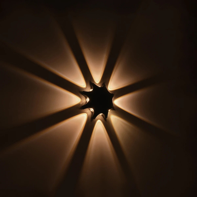 GLOBOSTAR® SPARK 60684 Μοντέρνο Φωτιστικό Τοίχου - Απλίκα LED 16W 2000lm 30° AC 220-240V Αδιάβροχο IP65 Θερμό Λευκό 2700K - CREE XPE Chip & TÜV SÜD Driver - Μαύρο Ματ - Μ25 x Π6 x Υ25cm - 5 Χρόνια Εγγύηση