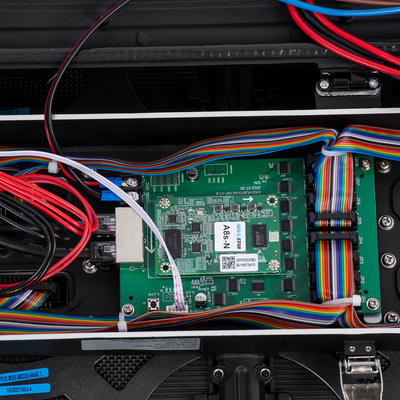 GLOBOSTAR® LUMOWALL 41003 Κυρτή Οθόνη Video Wall P3.91 Καμπίνα 50x100cm LED 360W 3840Hz 32768 Dots ≥5600cd/㎡ Nits AC 220-240V Εξωτερικού Χώρου IP65 Full Color S1/16 14Bits - Κάρτα NovaStar A8S-N+HUB - Curved -10/+15 Angle - Προστατευτικά Γωνιών - Nationstar SMD1921 & CZCL Driver - Μ50 x Π8.5 x Υ100cm - 2 Χρόνια Εγγύηση