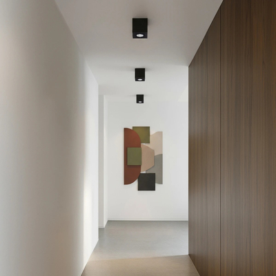 kelvo® AKIRA KLV-101-0028 Κινούμενο Φωτιστικό Downlight Σποτ για Λάμπα MR16 με Ντουί GU10 AC 220-240V IP20 - Μαύρο Ματ - Μ8 x Π8 x Υ10cm