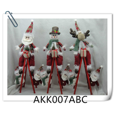 Χριστουγεννιάτικη λούτρινη κούκλα σε ξύλινη σκάλα - 70cm - 212153